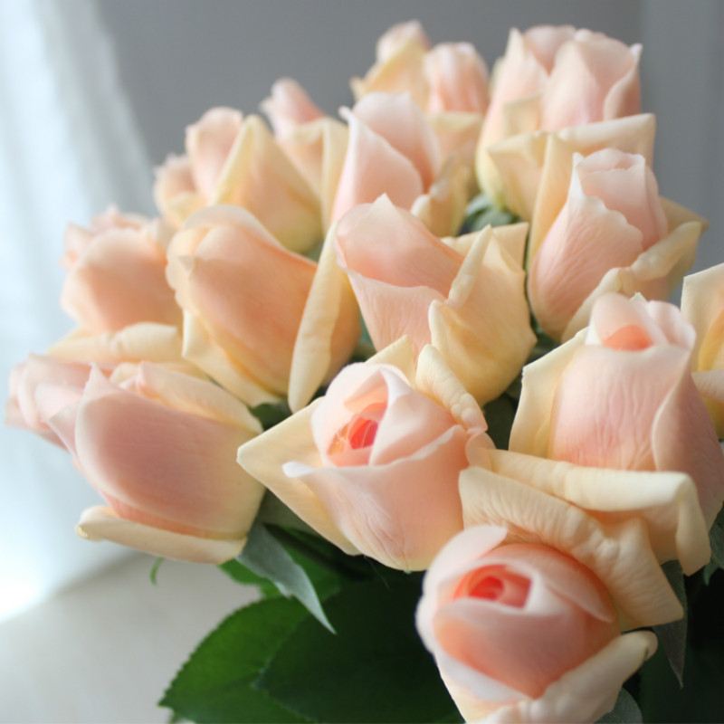 Roses Artificielles en Latex a - Florist Supply Bulk avis et prix